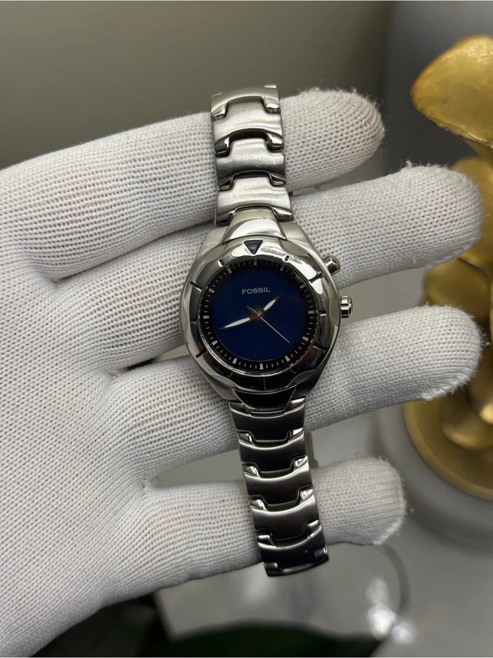 Fossil Womens Stainless Steel Watch with Blue Dial to green dial change